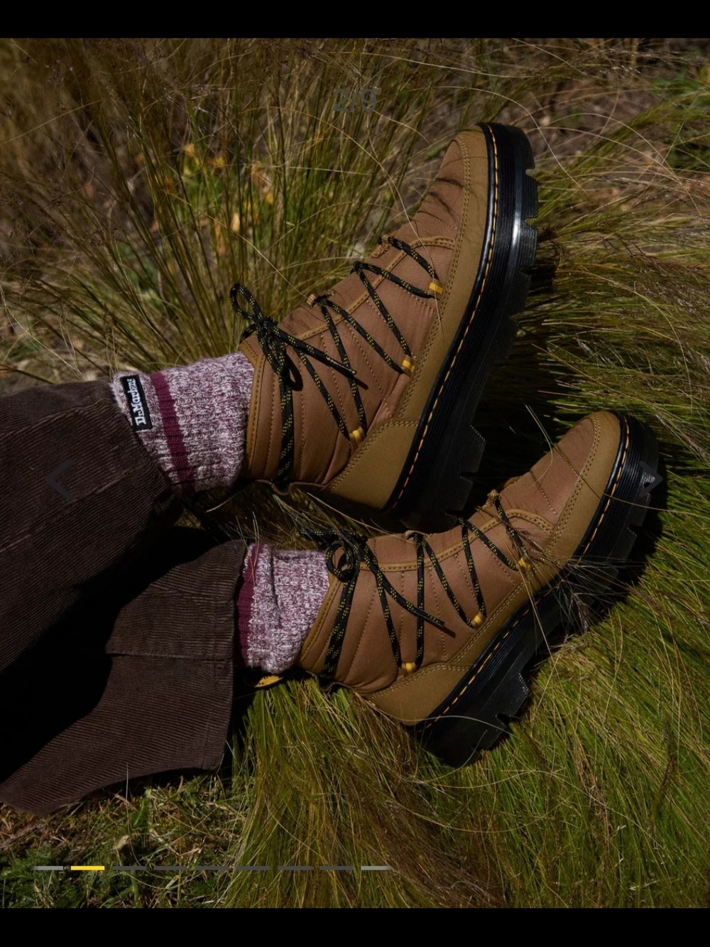 NWOT Dr. Martens Combs Hiking Boots - Women - Picture 2 of 9